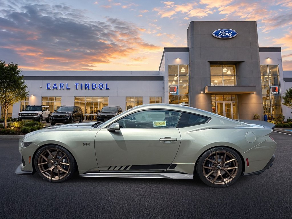 New 2026 Ford Mustang GT Premium w/ GT Performance Package RWD image 6