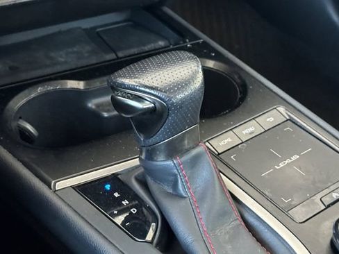 Used 2020 Lexus UX 250h F Sport AWD/4WD image 21