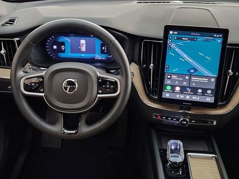New 2026 Volvo XC60 B5 Plus w/ Protection Package Premier image 27