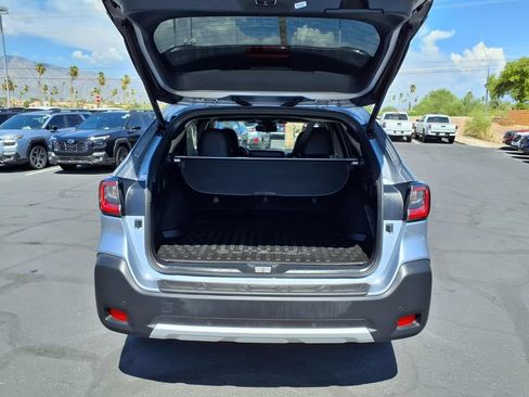 Used 2024 Subaru Outback Touring XT AWD/4WD image 16