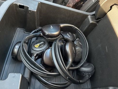 Used 2021 GMC Yukon Denali w/ Denali Ultimate Package image 39