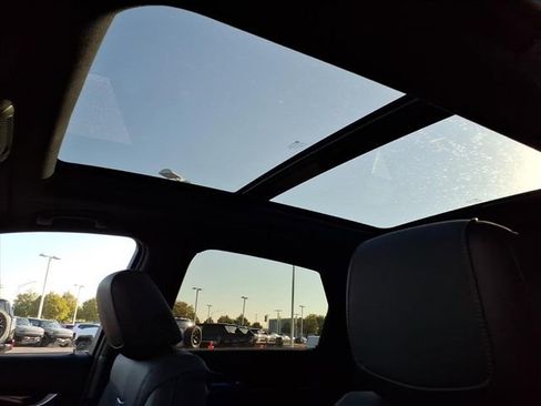 New 2025 Cadillac XT5 Premium Luxury image 14