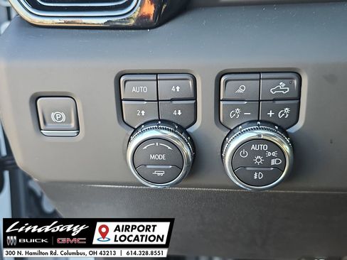 New 2025 GMC Sierra 2500 AT4 w/ AT4 Premium Plus Package image 18