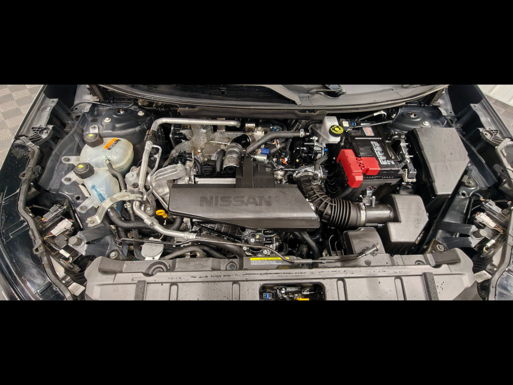 Used 2024 Nissan Rogue S AWD/4WD image 42