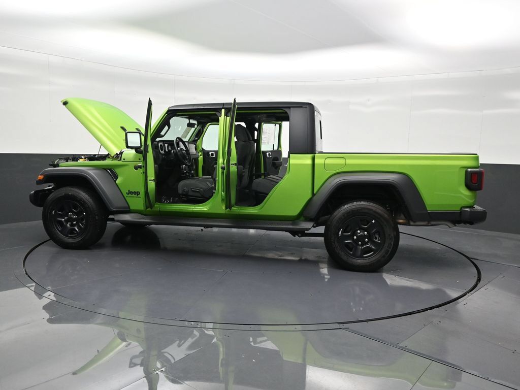 Used 2025 Jeep Gladiator Sport AWD/4WD image 33
