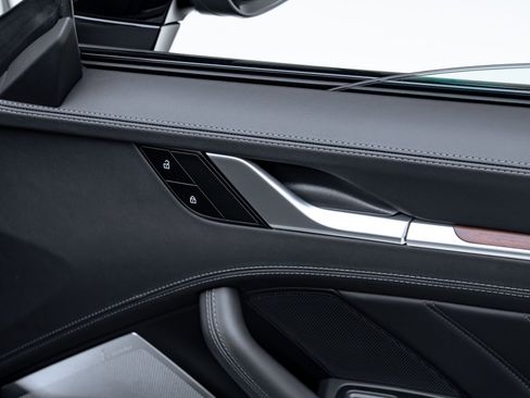 Used 2023 Porsche 911 Sport Classic image 51