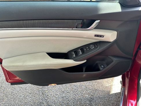 Used 2018 Honda Accord EX-L image 16