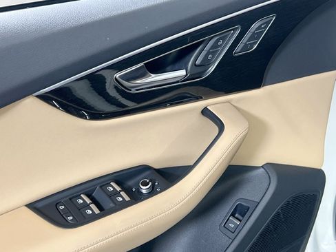 Used 2022 Audi Q7 3.0T Prestige w/ Prestige Package image 18
