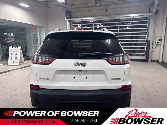 Used 2019 Jeep Cherokee Latitude Plus w/ Cold Weather Group AWD/4WD image 6