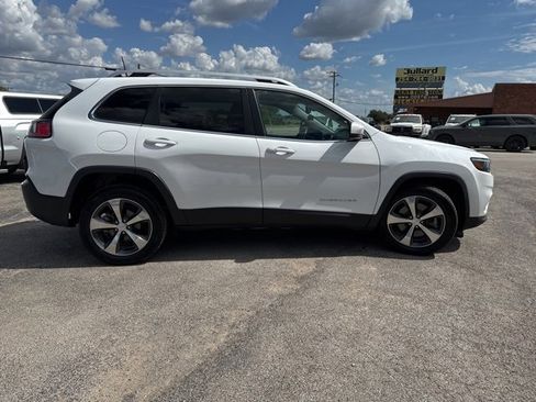 Used 2020 Jeep Cherokee Limited image 7