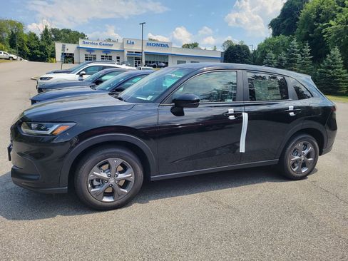 New 2026 Honda HR-V LX image 4