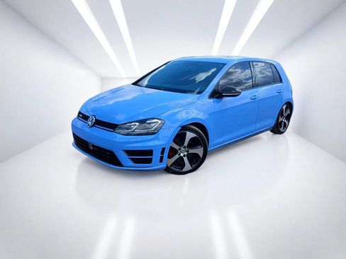 Used 2017 Volkswagen GTI S FWD image 2