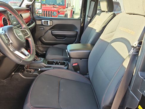 Used 2021 Jeep Wrangler Rubicon image 8