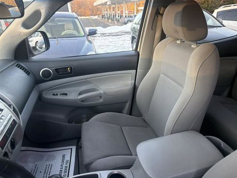 Used 2005 Toyota Tacoma 4x4 Double Cab image 8