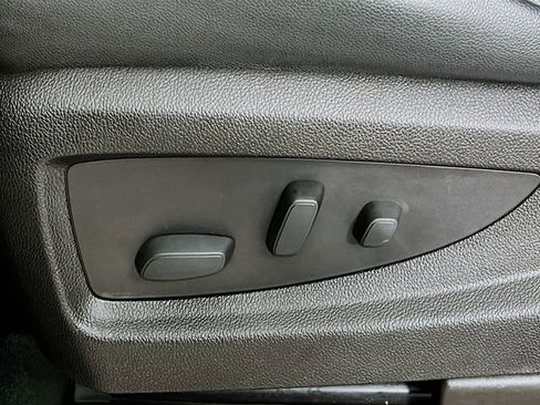 Used 2017 GMC Sierra 1500 SLT image 11