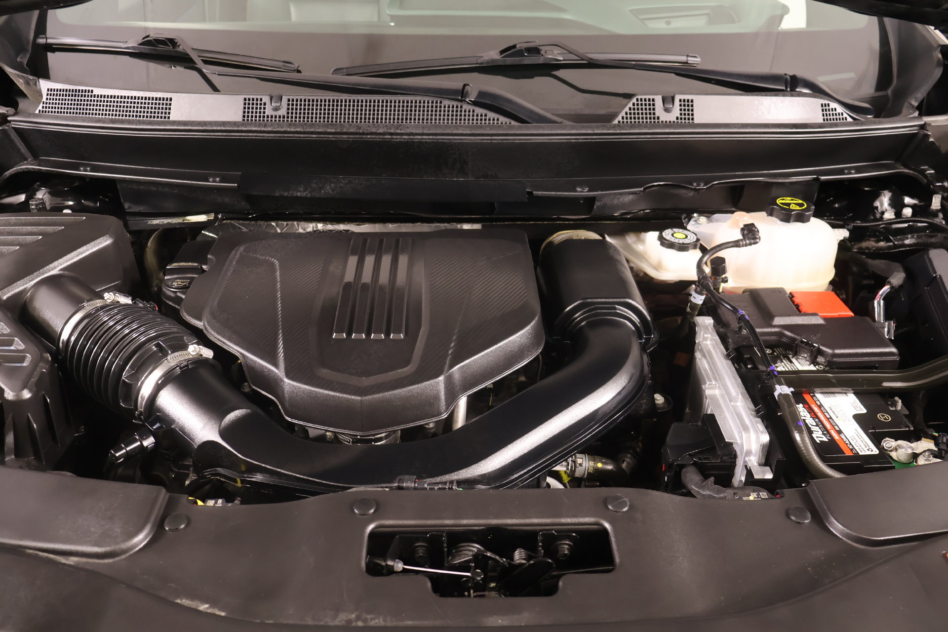 Used 2024 GMC Acadia AT4 w/ Luxury Package AWD/4WD image 23