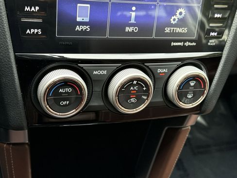 Used 2018 Subaru Forester 2.5i Touring image 21