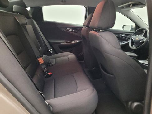 Used 2023 Chevrolet Malibu LT FWD image 19