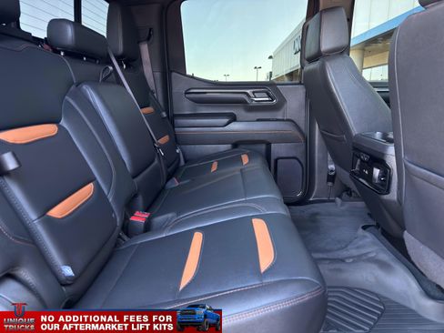 Used 2024 GMC Sierra 1500 AT4 w/ Technology Package image 28