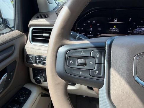 Used 2023 GMC Yukon Denali w/ Max Trailering Package AWD/4WD image 16