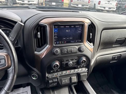 Used 2022 Chevrolet Silverado 1500 High Country image 13