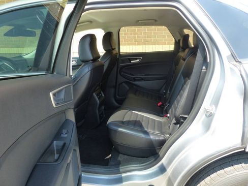 Used 2024 Ford Edge SEL AWD/4WD image 35