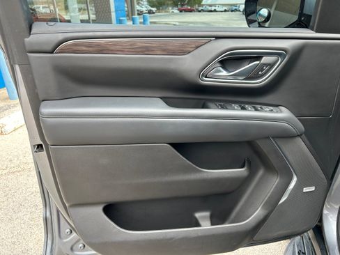 Used 2021 Chevrolet Tahoe LT image 14