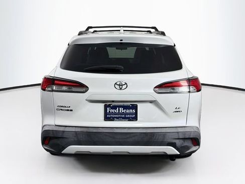 Used 2023 Toyota Corolla Cross LE w/ Moonroof Package AWD/4WD image 8