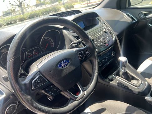 Used 2018 Ford Focus ST FWD image 36
