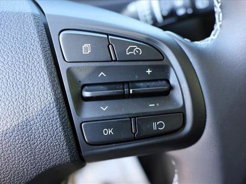 Certified 2026 Hyundai Venue SEL FWD image 16
