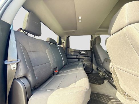 Used 2022 Chevrolet Silverado 1500 Custom image 26