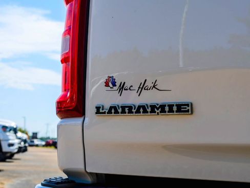 Used 2025 RAM 1500 Laramie w/ Laramie Southwest Edition AWD/4WD image 8
