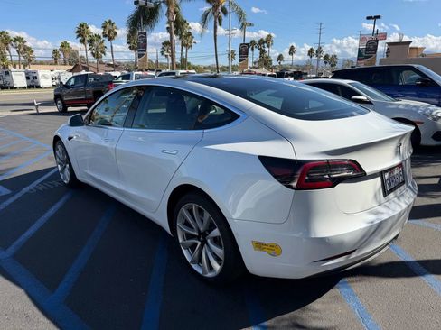 Used 2019 Tesla Model 3 Standard Range Plus image 6