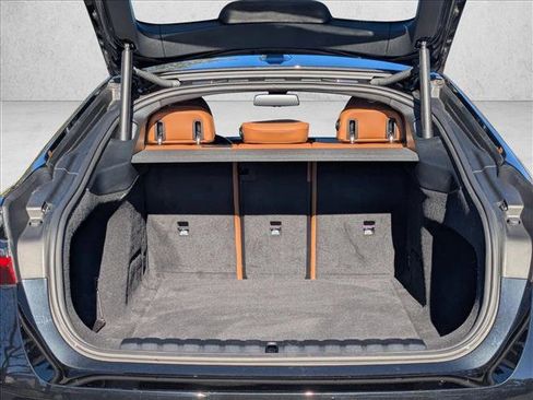 Used 2024 BMW i4 eDrive35 w/ Premium Package image 6