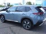 Used 2022 Nissan Rogue Platinum w/ Head-Up Display Package image 4