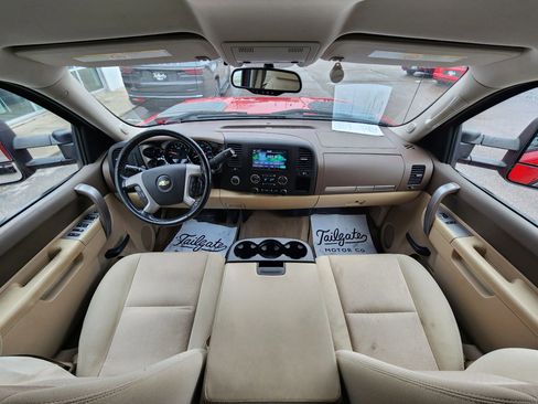 Used 2014 Chevrolet Silverado 2500 LT w/ Z71 Appearance Package image 17