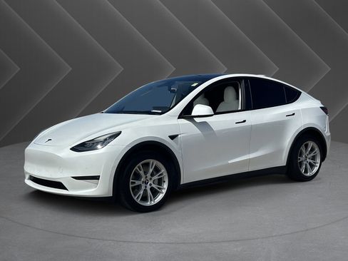 Used 2021 Tesla Model Y 2WD image 33