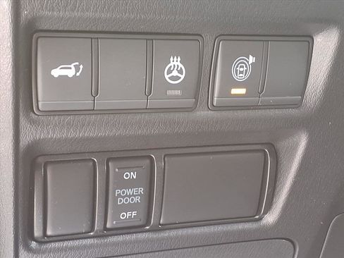 Certified 2023 Nissan Armada SL w/ Captain's Chairs Package image 22