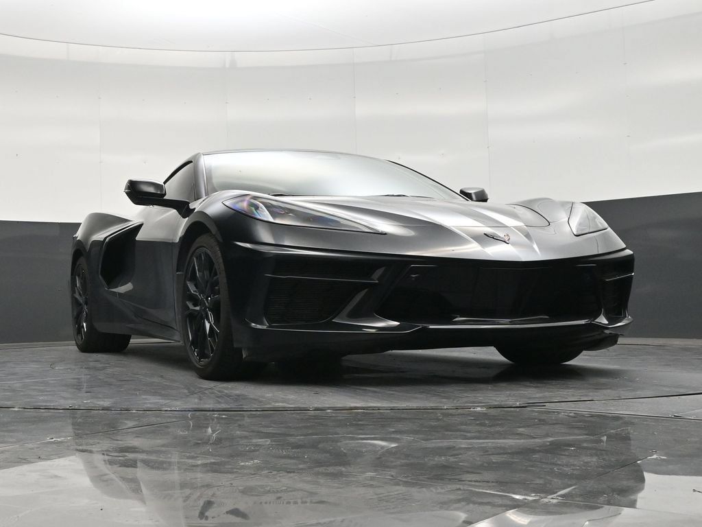 Used 2025 Chevrolet Corvette Stingray Preferred Cpe w/ Stealth Interior Trim Package RWD image 25