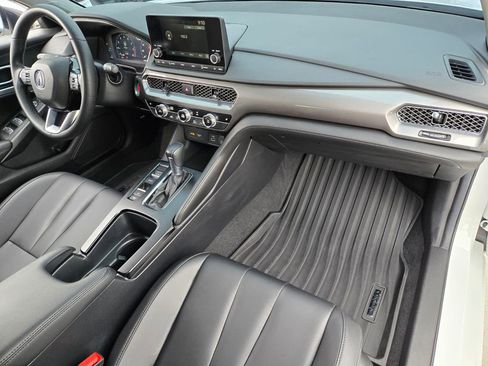 Used 2024 Acura Integra image 20