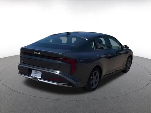 Used 2025 Kia K4 FWD image 12