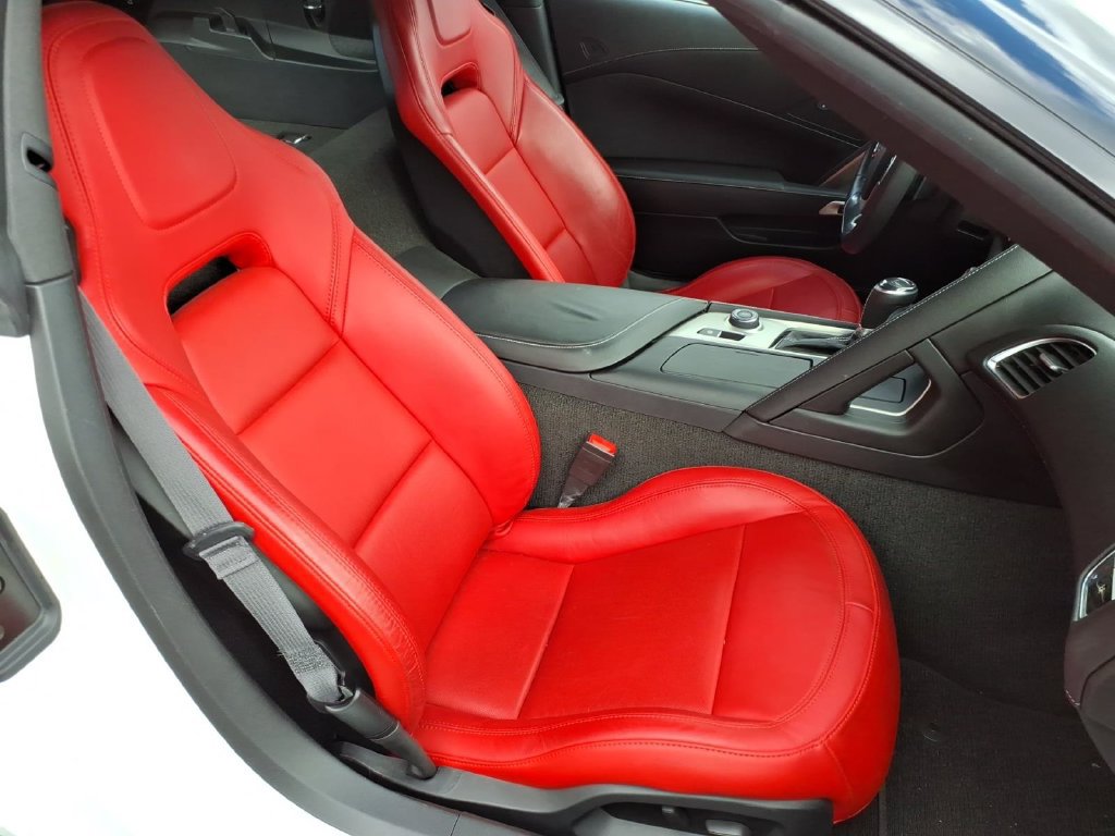 Used 2016 Chevrolet Corvette Stingray Coupe w/ Carbon Flash Badge Package RWD image 13
