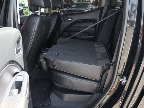 Used 2020 Chevrolet Colorado LT w/ Colorado RST Special Edition image 45