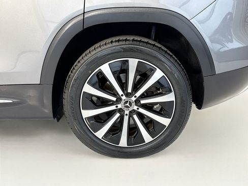 Used 2021 Mercedes-Benz GLB 250 image 31