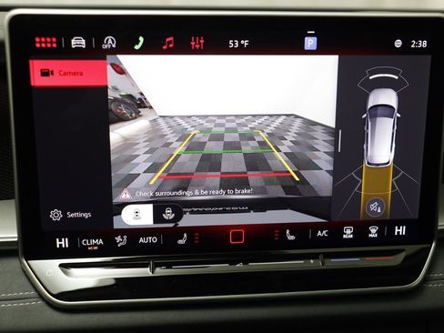 New 2026 Volkswagen Tiguan SE image 9