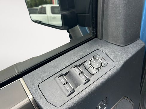 Used 2019 Ford F150 Raptor w/ Equipment Group 802A Luxury AWD/4WD image 21
