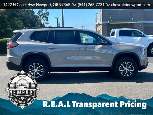 New 2026 GMC Acadia AT4 w/ Luxury Package AWD/4WD image 4