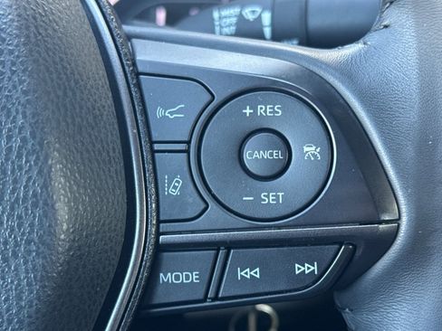 Certified 2023 Toyota Camry SE image 29