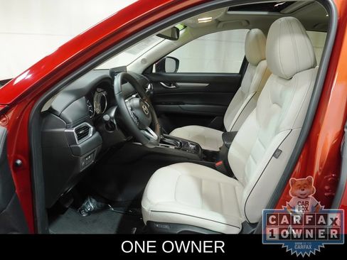 Used 2024 MAZDA CX-5 AWD 2.5 S w/ Preferred Package image 2
