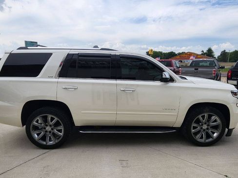 Used 2015 Chevrolet Tahoe LTZ AWD/4WD image 7